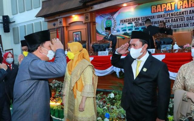 Novaliandri Fathir Dan Oktavio Bintana Dilantik Sebagai PAW Pimpinan Dan Anggota DPRD Tanjungpinang Sisa Jabatan 2019-2024