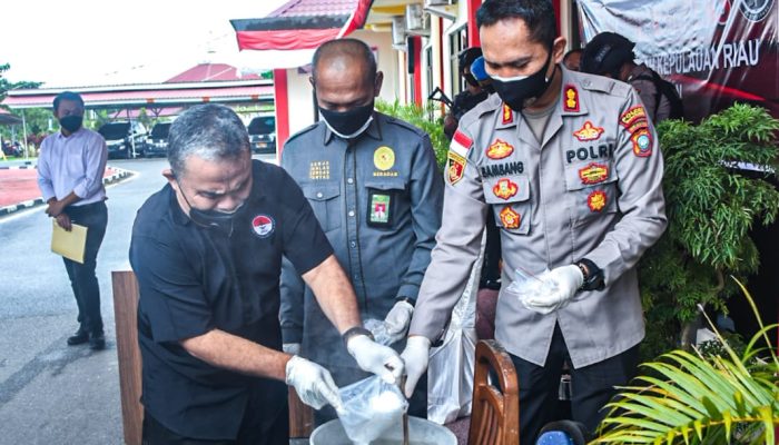 Polres Bintan Musnahkan Barang Bukti Sabu 2 Kg