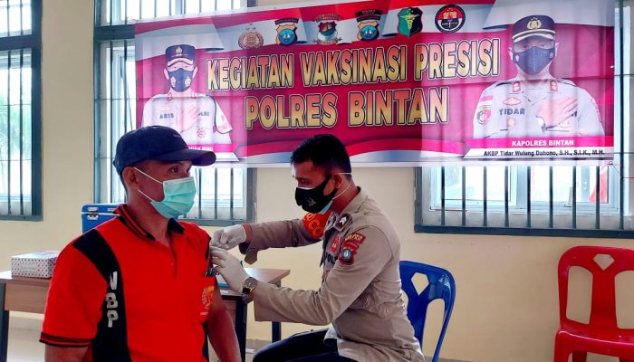 Polres Bintan Gelar Vaksinasi Presisi Tahap 2 di Lapas Narkotika Kelas IIA Tanjungpinang