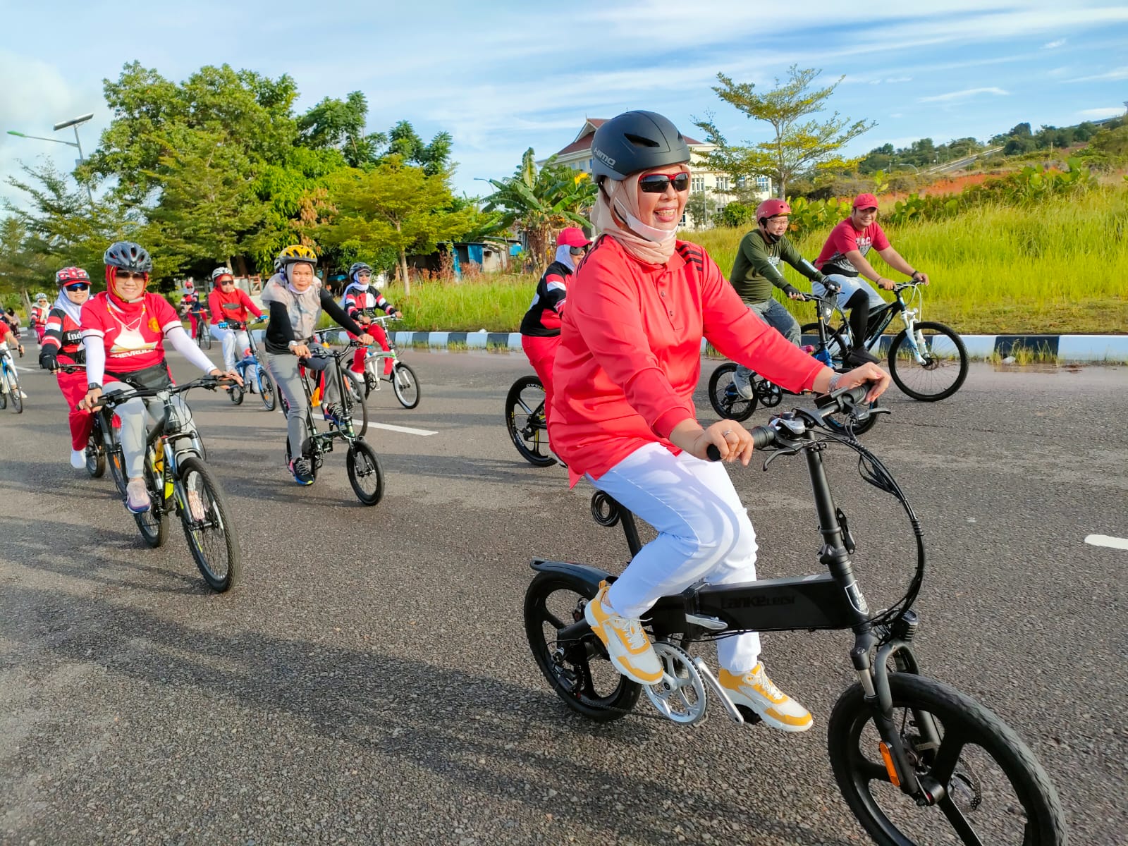 Dewi Kumalasari Gowes Sehat Bersama ICMI Orda Tanjungpinang