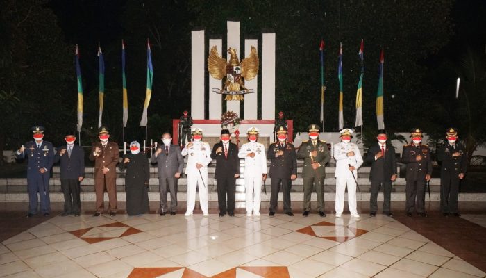 Apel Kehormatan Dan Renungan Suci Di TMP, Gubernur Ansar: Jadikan Semangat Untuk Bangkit