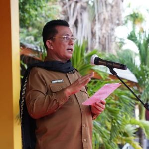 Tinjau Vaksinasi Di SMAN 4, Gubernur Ansar : Gesa Vaksinasi Pelajar, Persiapan Pembelajaran Tatap Muka