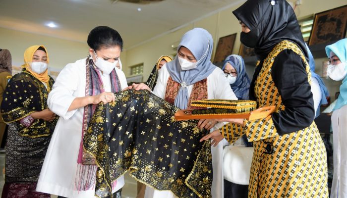 Endang Budi Karya Terkesan Warisan Budaya Melayu Kepri