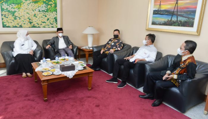 Marlin Agustina : 75,31 Persen Warga Kepri Sudah Suntik Vaksin Dosis Pertama