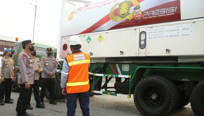 Kapolri Luncurkan Iso Tank Polri Untuk Indonesia Antisipasi Ketersediaan Oksigen