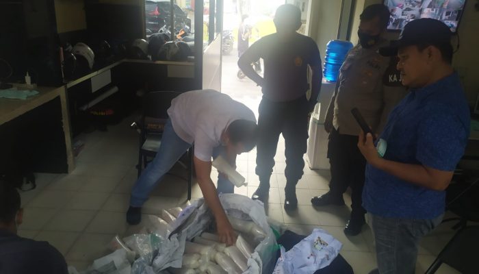 2 Kurir Pengirim Benih Lobster Diamankan Dit Polairud Polda Kepri