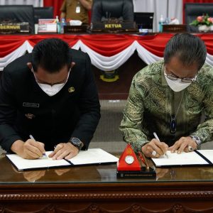 Berkurang Rp68,2 Miliar, Pemprov Dan DPRD Teken Nota Kesepakatan Perubahan KUA Dan PPAS