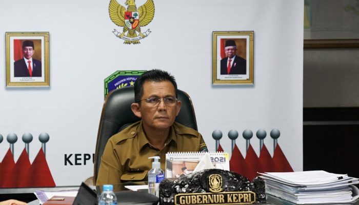 Peringati Hari Jadi Provinsi Kepri Ke-19, Pegawai Pemerintah Dan Swasta Berbaju Kurung Selama Sepekan