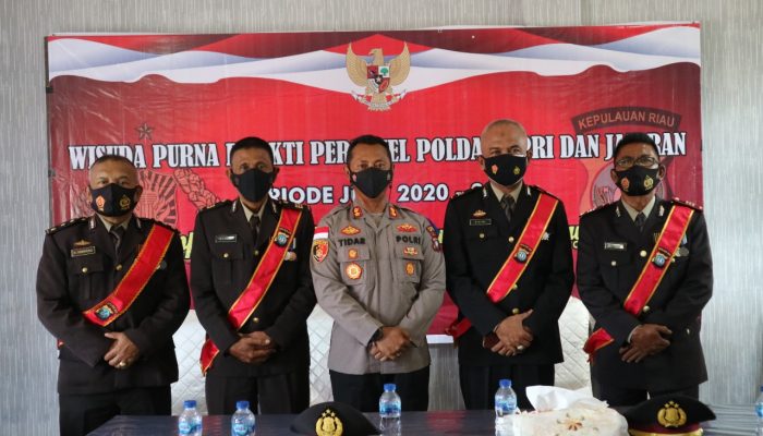 Kapolres Bintan Lepas 5 Personil Yang Purna Tugas