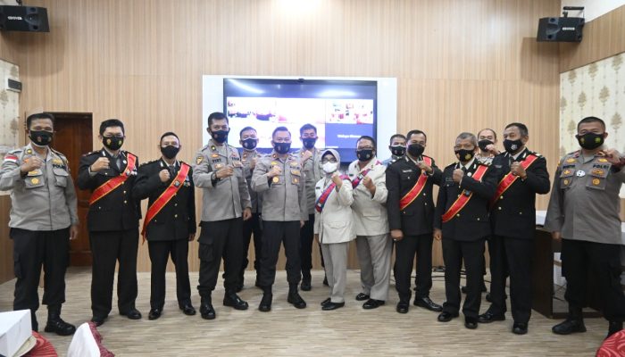 13 Personil Polres Tanjungpinang Wisuda Purna Bhakti