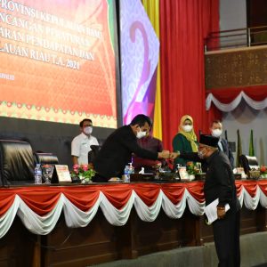 Ranperda APBD-P Kepri TA 2021 Disahkan Sebesar Rp3,918 Triliun