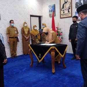 Walikota Lantik 5 Kepsek Dan 4 Pengawas Sekolah