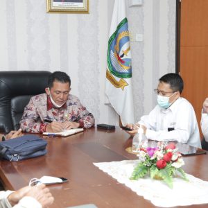 Target Gubernur Ansar, 3 Desa Di Bintan Teraliri Listrik Tuntas Akhir Oktober 2021