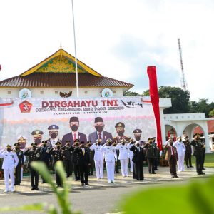HUT TNI Ke-76, Gubernur Ansar: Jadilah TNI yang Dicintai dan Mencintai Rakyat