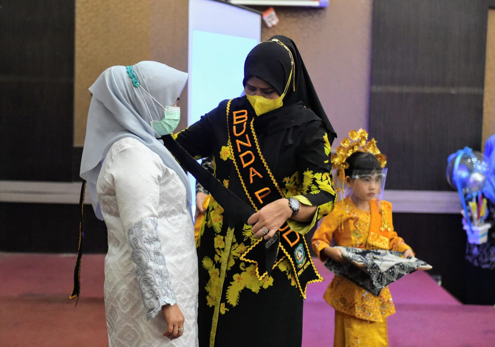 Dewi Ansar Kukuhkan Bunda PAUD Karimun