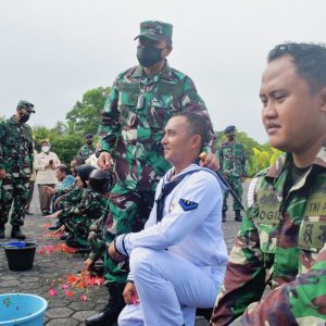 6 Prajurit Mako Lantamal IV Tanjungpinang Naik Pangkat