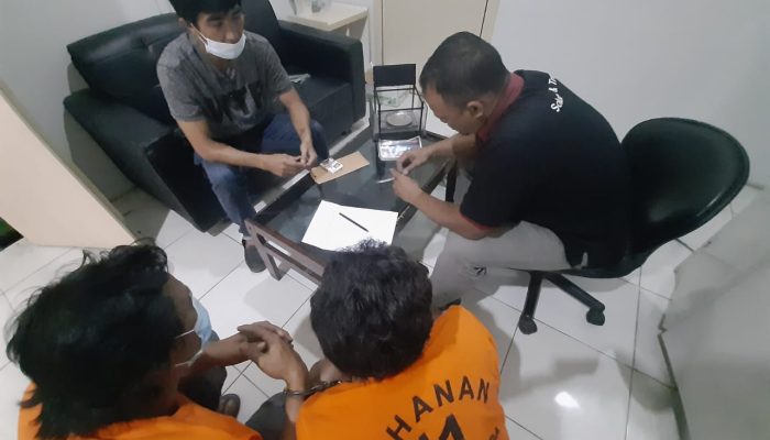 Transaksi Narkoba, 2 Pria Dibekuk Satresnarkoba Polres Tanjungpinang