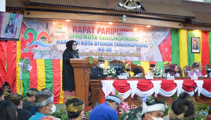 Paripurna HUT Kota Otonom, Wagub Kepri : Momen Refleksi dan Evaluasi Pembangunan