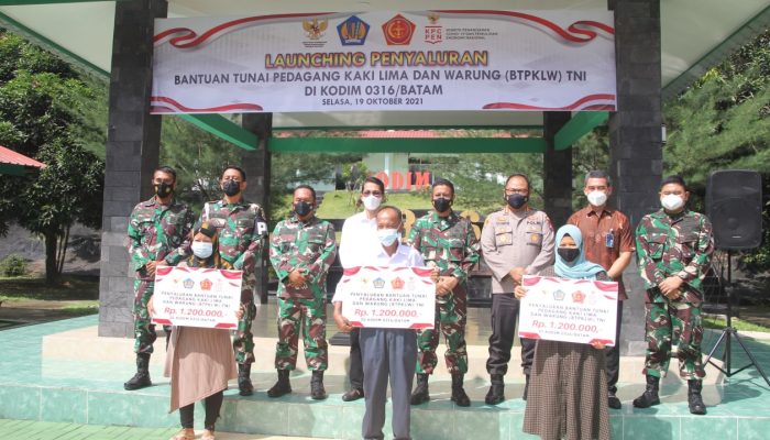 5.500 Pedagang Di Batam Dan Tanjungpinang Terima Bantuan Tunai 