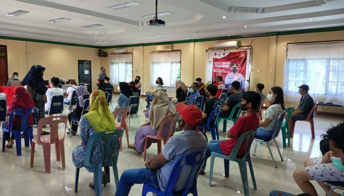 Warga Antusias Vaksinasi Di Gerai Vaksin Presisi Polres Tanjungpinang