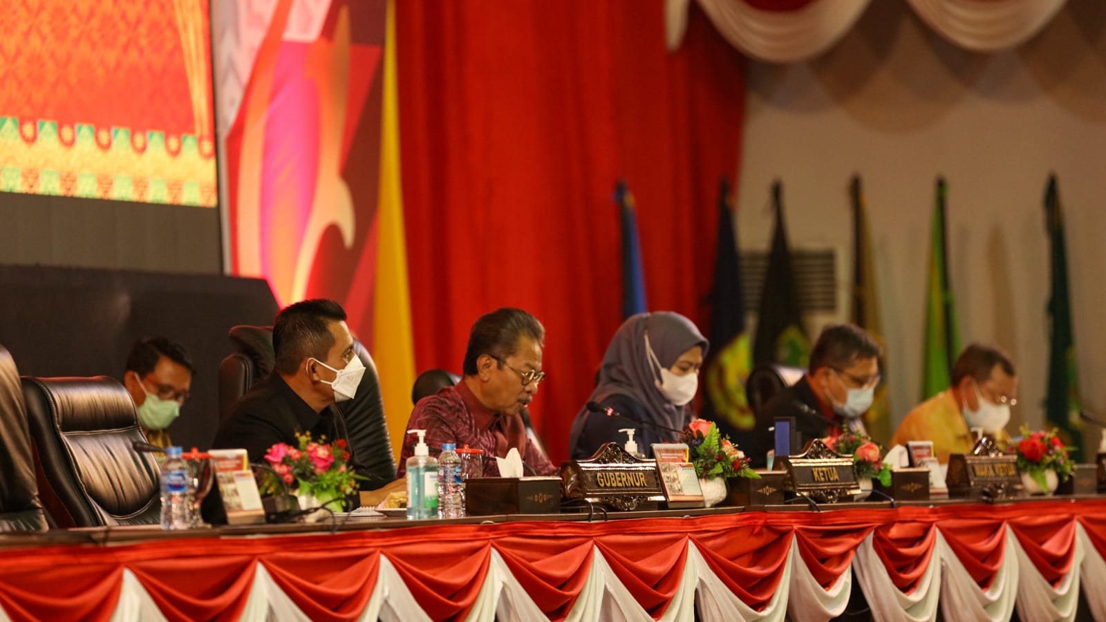 DPRD Kepri Sahkan Ranperda Perseroda PT Pembangunan Kepri 