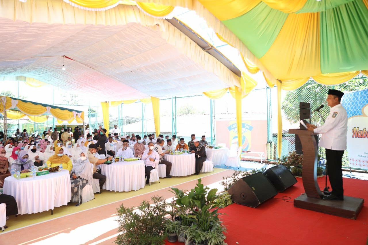 Perkuat Ukhuwah Pesan Gubernur Kepri Saat Peringati Maulid Nabi Di Karimun