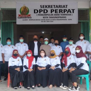 Hari Ini,Perpat Versi Saparuddin Muda Resmikan Kantor Baru Dan Perpat Versi Sudomo Pelantikan Ketua