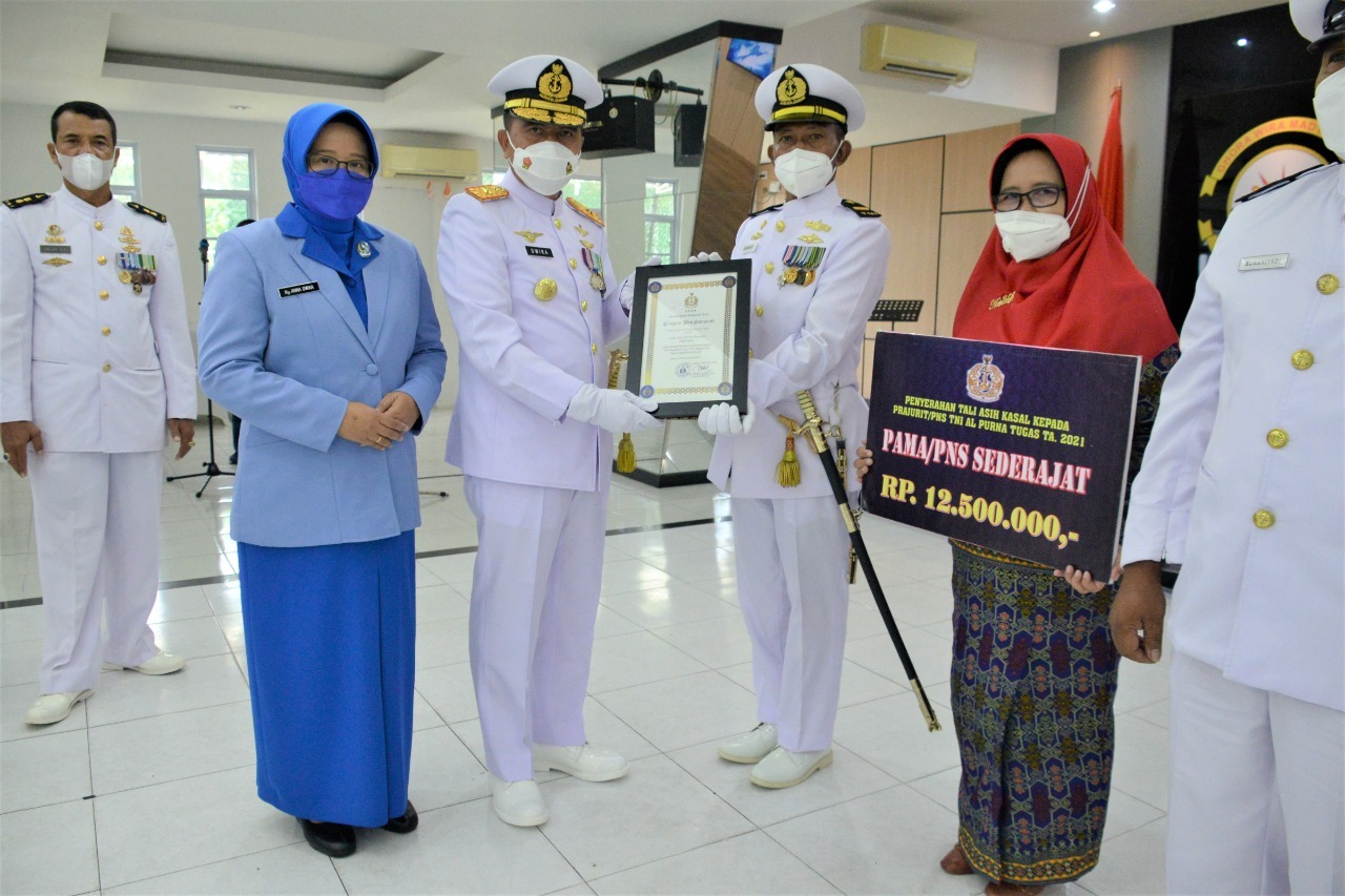 4 Personil Lantamal IV Tanjungpinang Memasuki Masa Purna Bakti