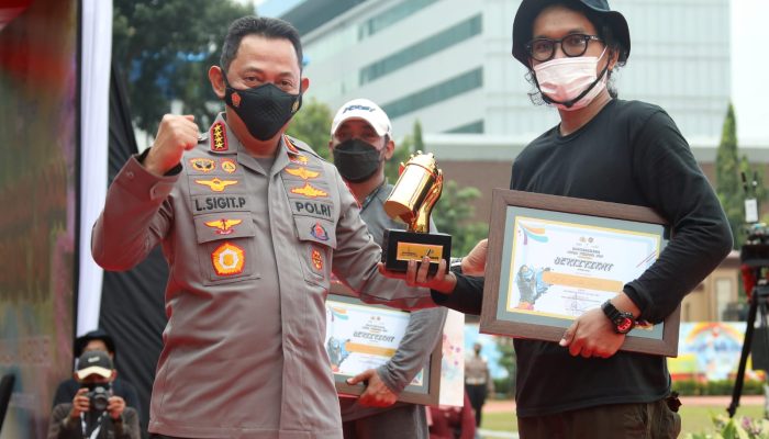Kapolri : Mural Berani Kritik Polri Rebut Juara Bhayangkara Mural Festival 2021