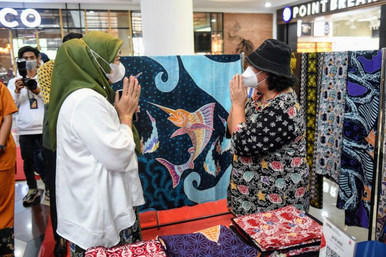Dewi Kumalasari : Budayakan Batik Kepri, Dorong Pemulihan Ekonomi
