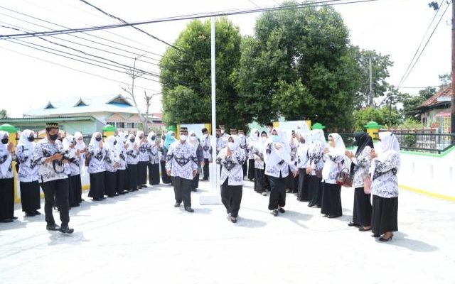 HUT PGRI Ke-76, Walikota Resmikan Gedung PGRI