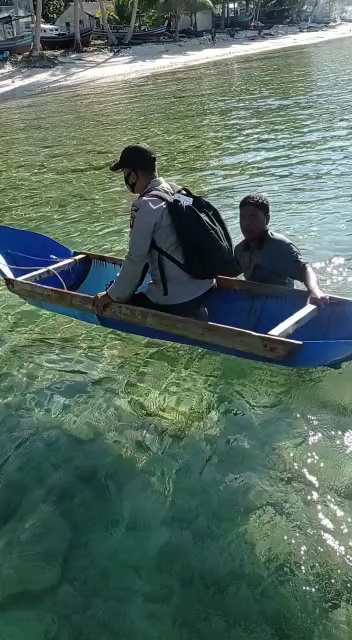 Polres Bintan Vaksinasi Warga Di Perbatasan Bintan Dan Kalbar