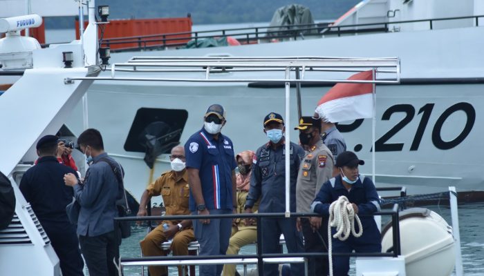 Operasi Gabungan Pengawasan Orang Asing Di Perairan Kabupaten Bintan