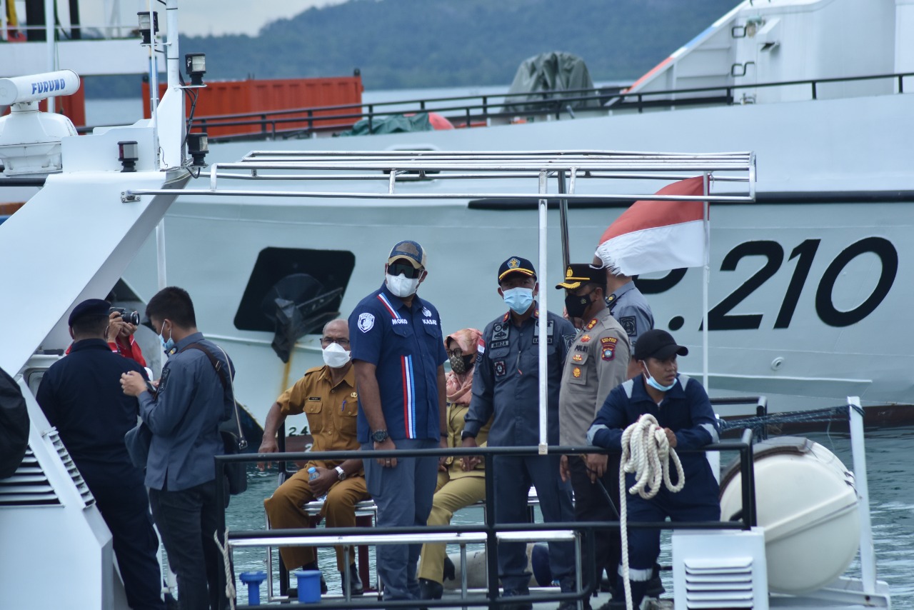 Operasi Gabungan Pengawasan Orang Asing Di Perairan Kabupaten Bintan