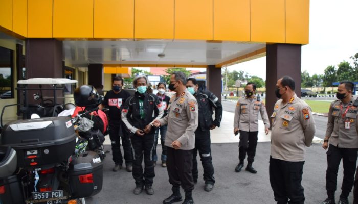 Mendaki Gunung Kerinci, TIM JKW-PWI Bermalam Di Palembang 