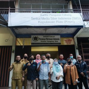 Survei Media di Kepri, Staf Kemenkominfo Sambangi Kantor PWI dan SMSI