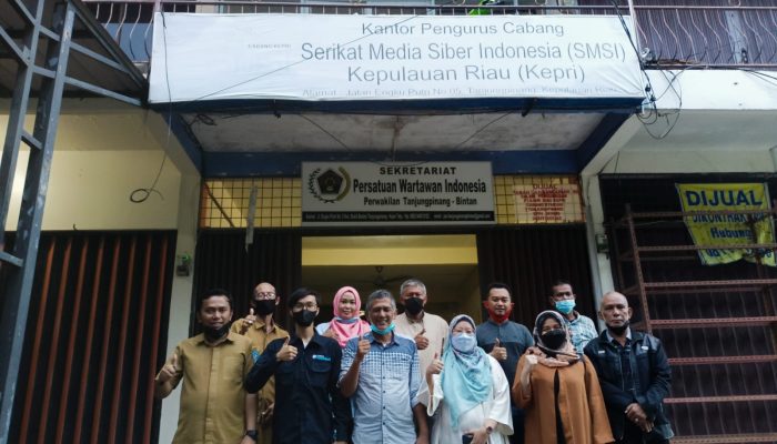 Survei Media di Kepri, Staf Kemenkominfo Sambangi Kantor PWI dan SMSI
