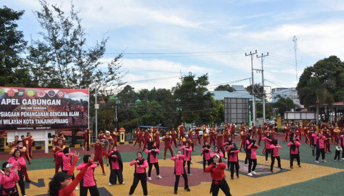 Jaga Kesehatan, Polres Dan Bhayangkari Tanjungpinang Olahraga Bersama