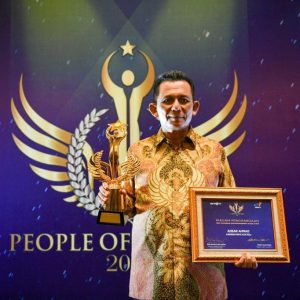 Gubernur Kepri Terima Penghargaan Dari 2  Stasiun TV Nasional