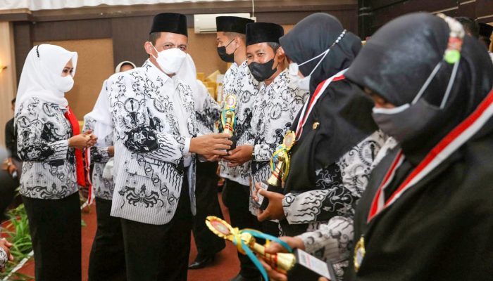 PGRI Karimun Ramah Tamah Bersama Gubernur Kepri 