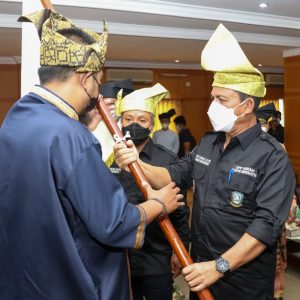 Kukuhkan DPP GERAM Kepri, Gubernur Ingatkan Berpedoman Pada  LAM