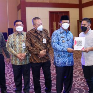 Gubernur Kepri Luncurkan Alat Pembayaran Digital QRIS Bank Riau Kepri
