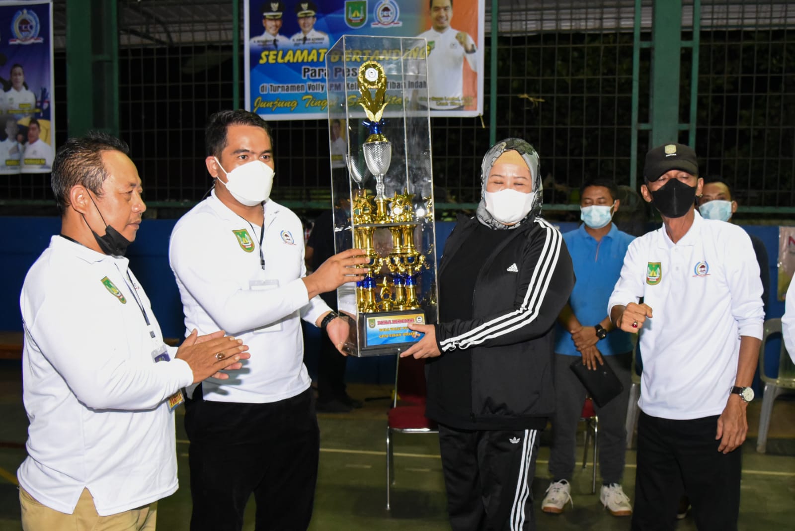 Turnamen Volly Tiban Indah, Wagub Marlin : Ajang Silaturahmi Dan Jaga Sportivitas