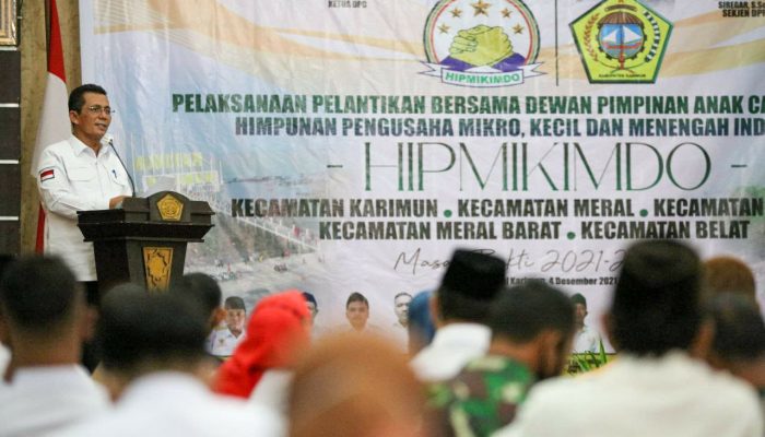 Gubernur Kepri Lantik Pengurus PAC HIPMIKINDO Se-Karimun