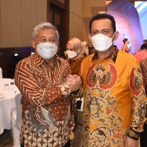 Provinsi Kepri Terima Anugerah  Provinsi Terbaik Se Indonesia di Bidang Kebebasan Pers
