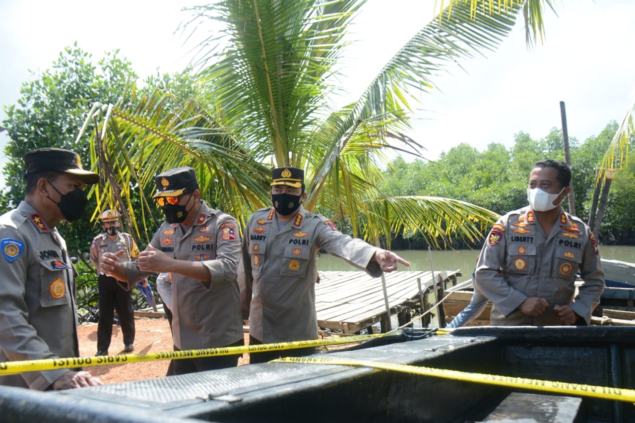 Polda Kepri Amankan 6 Kapal Ilegal Dan 4 Dermaga Darurat Pengangkut PMI Ilegal