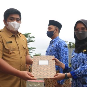324 ASN Bintan Terima Satyalancana Karya Satya