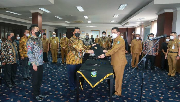 Gubernur Ansar  Minta BP Bintan Dan Karimun Pacu Investasi