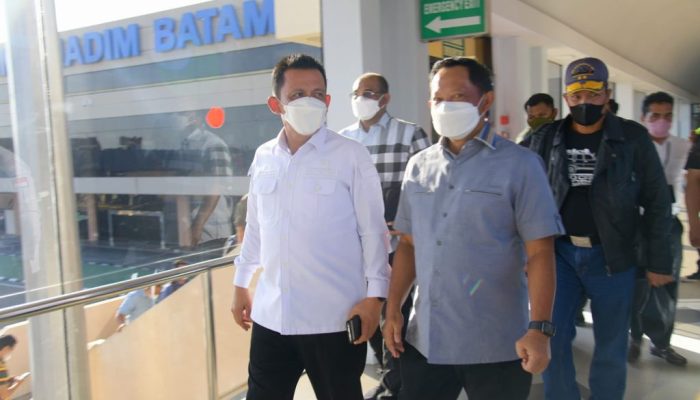 Tito Bertolak ke Jakarta, Berpesan Kepri Beri Kemudahan Berinvestasi 