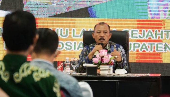 Bakti Kepada Ortu, Kepala Daerah Gagas Program BLT Lansia